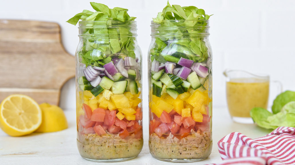 Mason Jar Lemon-Pepper Tuna Salad Recipe | Bumble Bee Seafoods