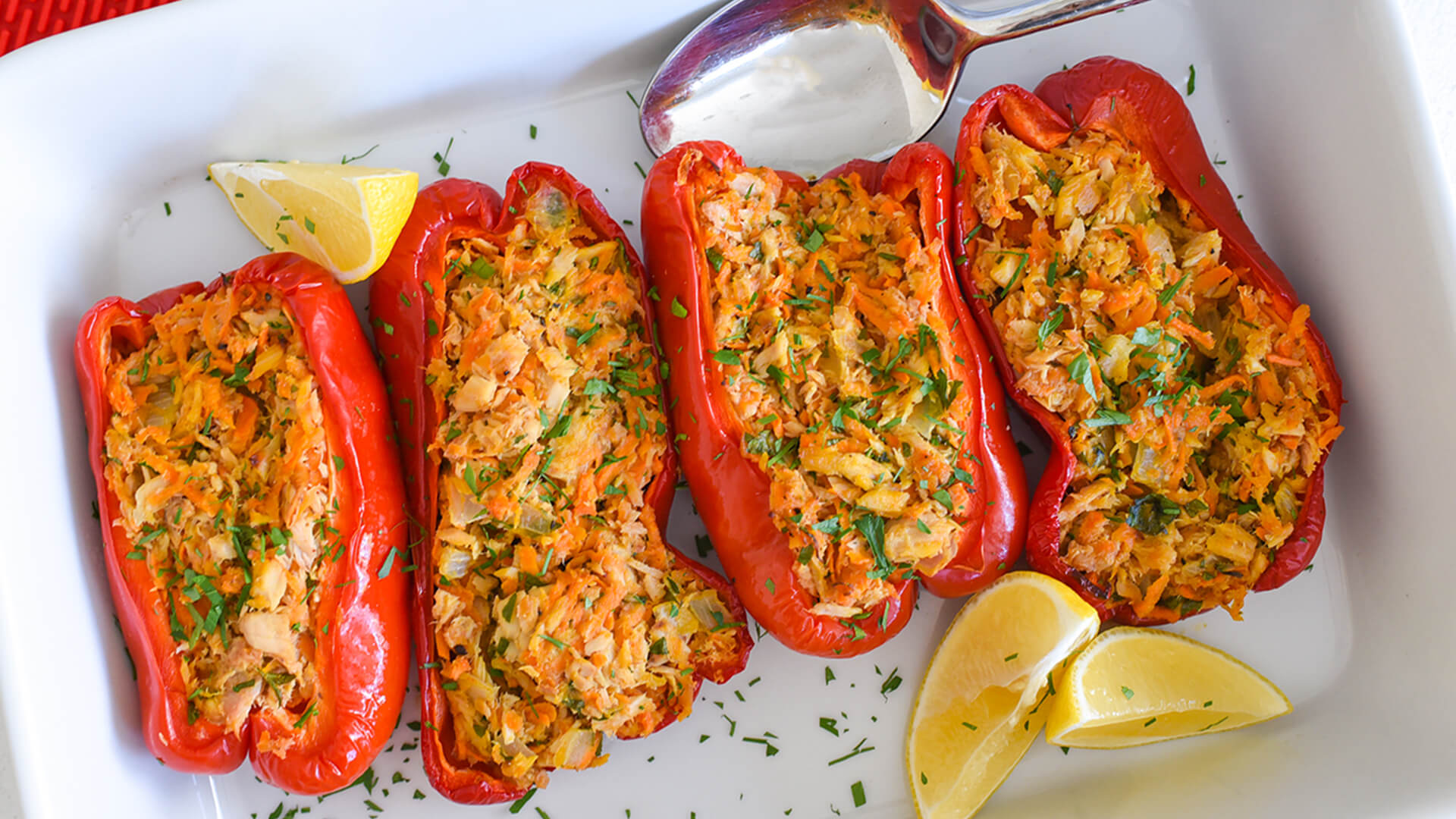 Tuna Stuffed Bell Peppers Recipe | Bumble Bee Seafoods