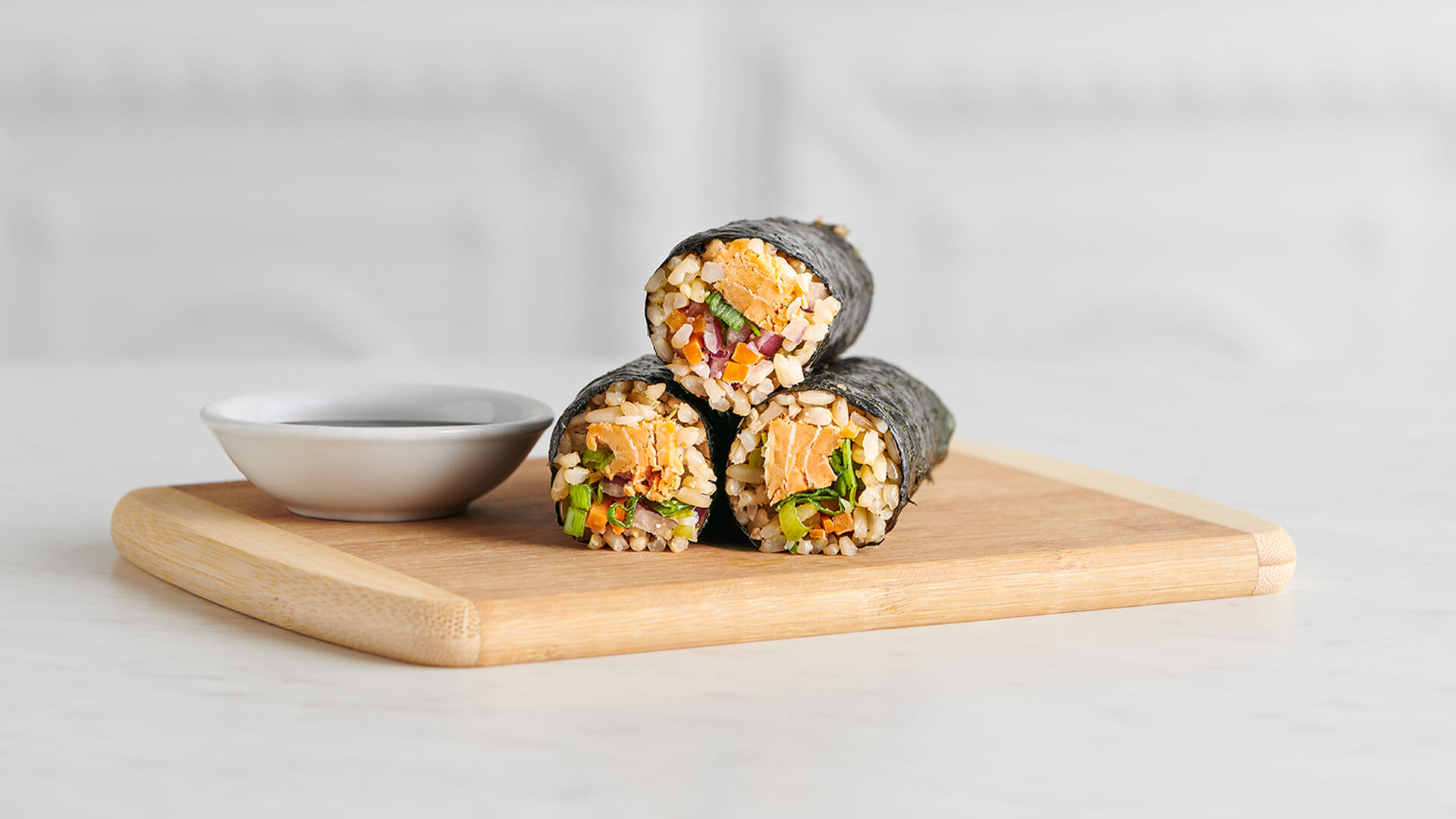 Spicy Salmon Sushi Roll - Bumble Bee Seafood