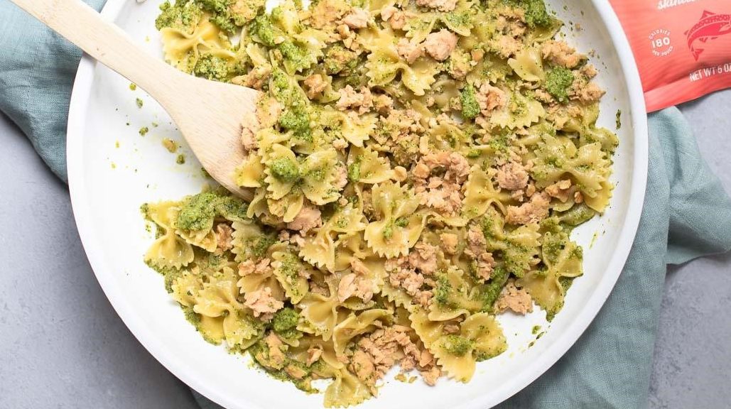 Salmon Kale Pesto Pasta Bumble Bee Seafood