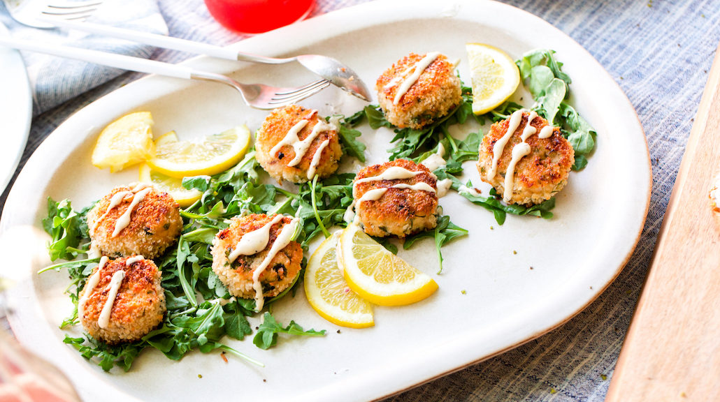 Lemon Tuna Cakes - Bumble Bee Seafood